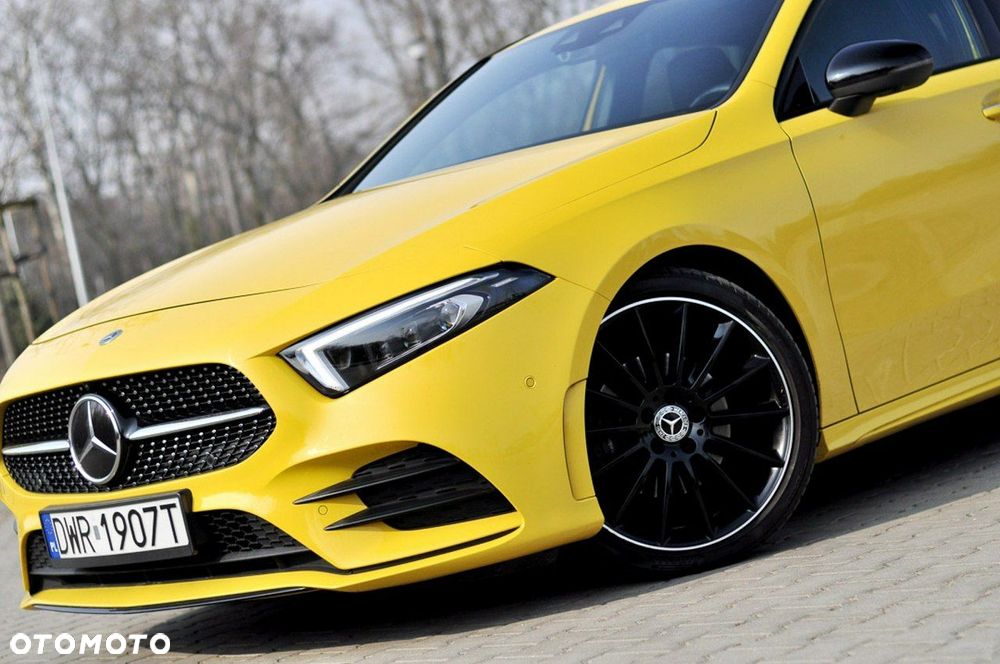 Mercedes-Benz Klasa A 180 d 8G-DCT Edition 2021 - 32