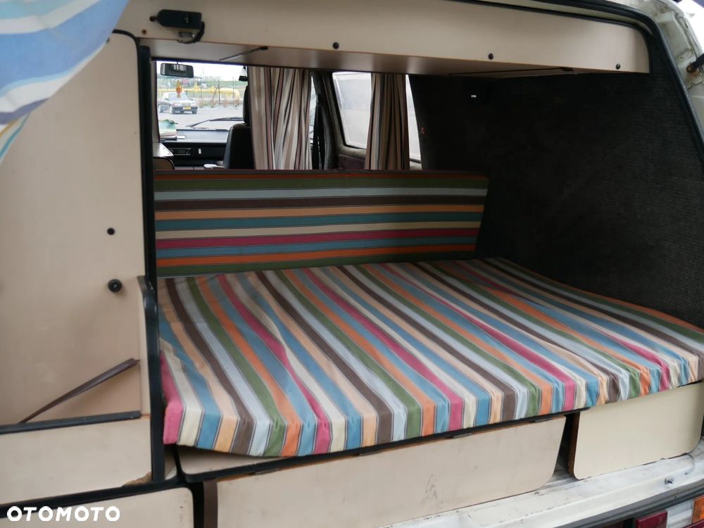 Volkswagen Transporter - 29