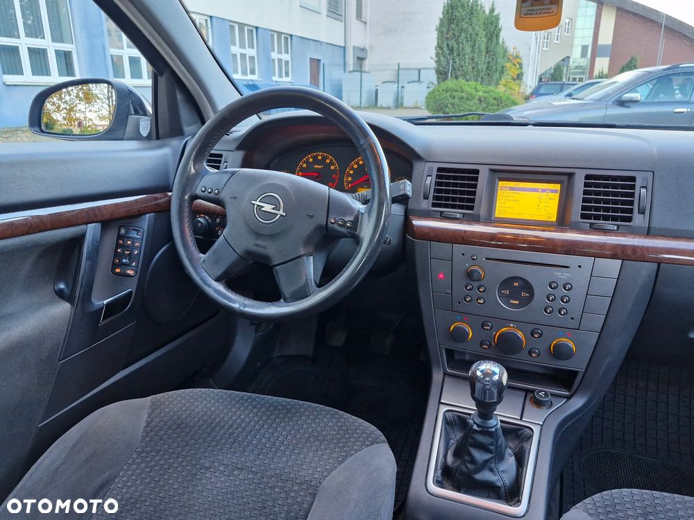 Opel Vectra - 8