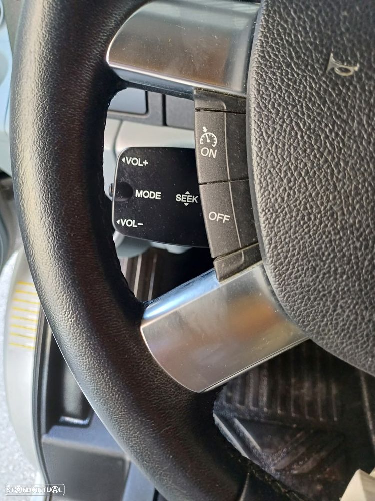 Ford Transit Challenger Genesis 58 - 25