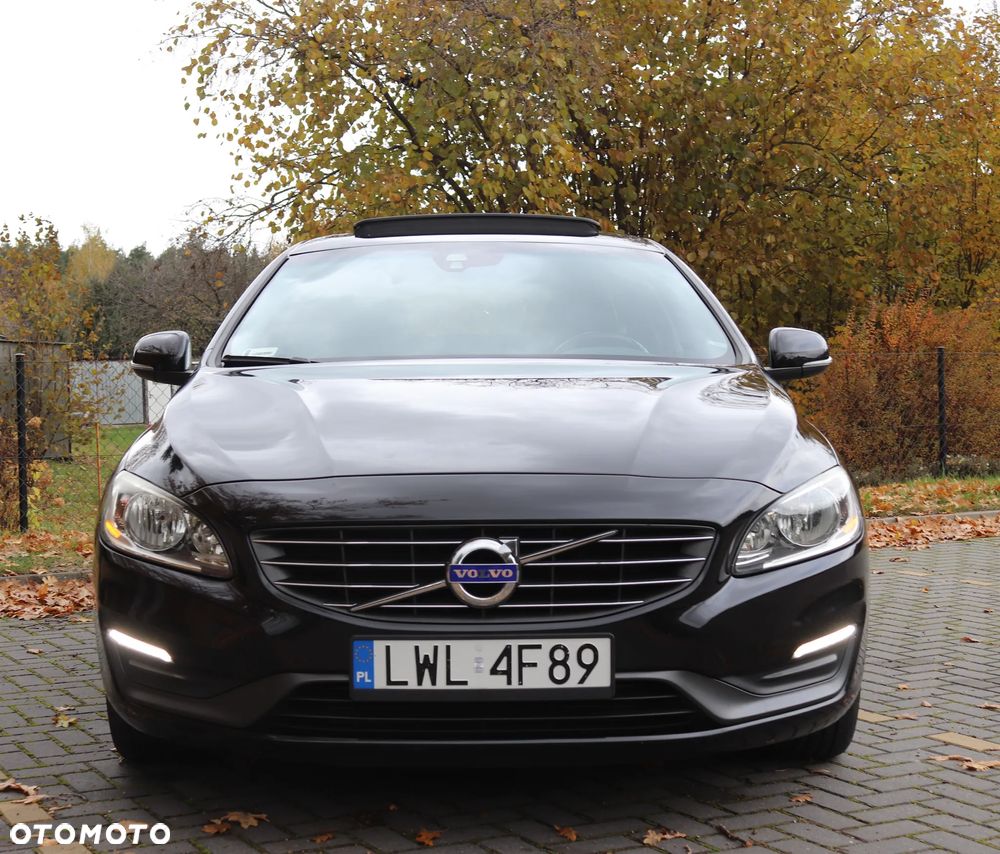 Volvo V60 D2 Base - 1