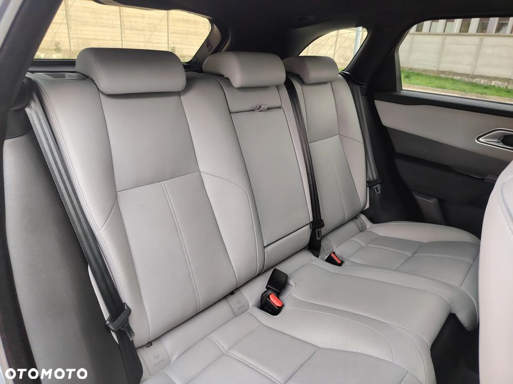 Land Rover Range Rover Velar 2.0 D200 mHEV R-Dynamic SE - 27
