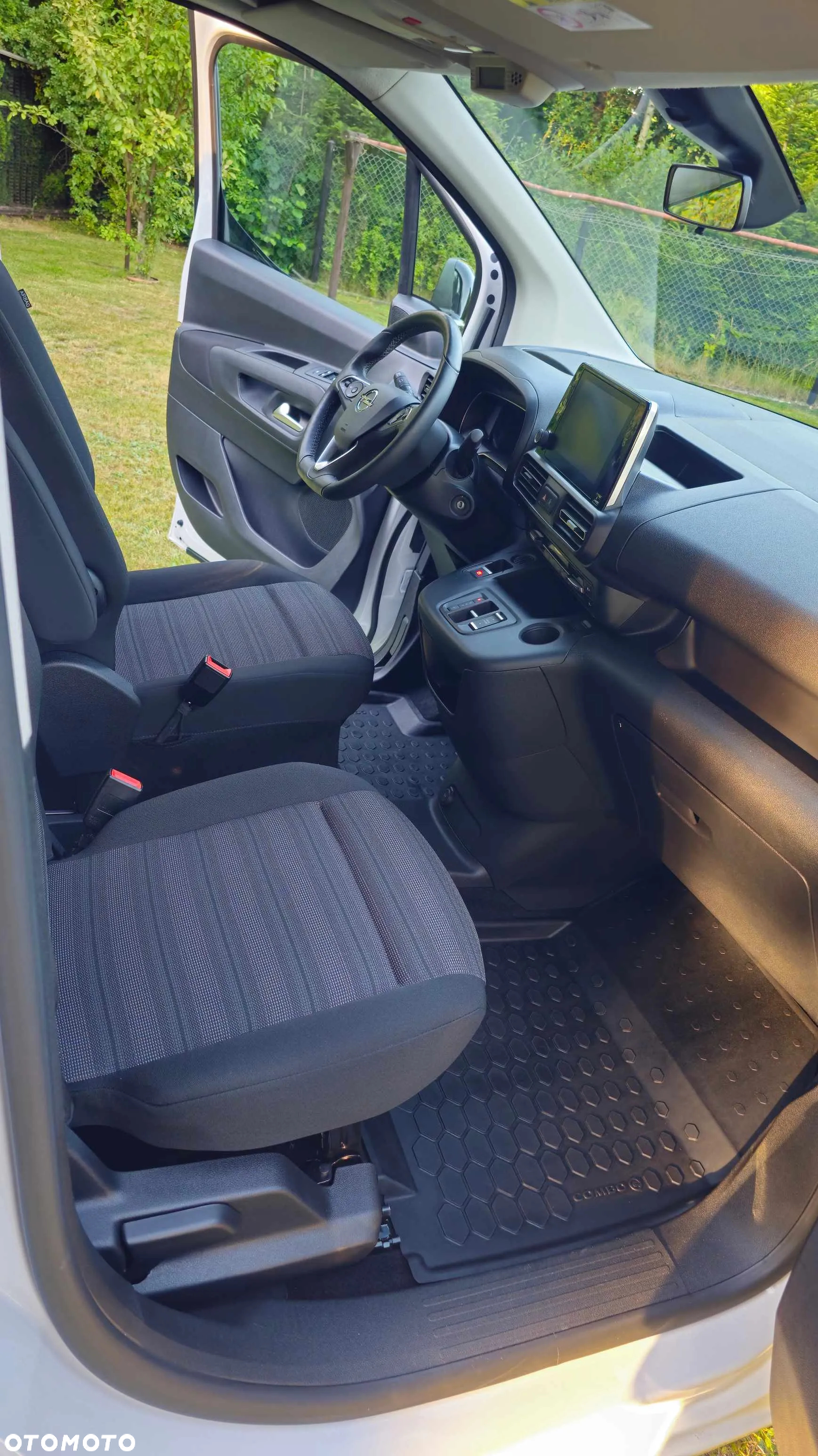 Opel Combo - 38
