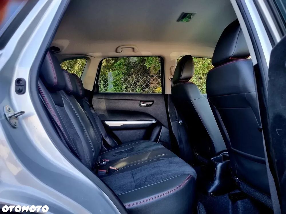 Suzuki Vitara 1.4 Boosterjet Premium 2WD - 14