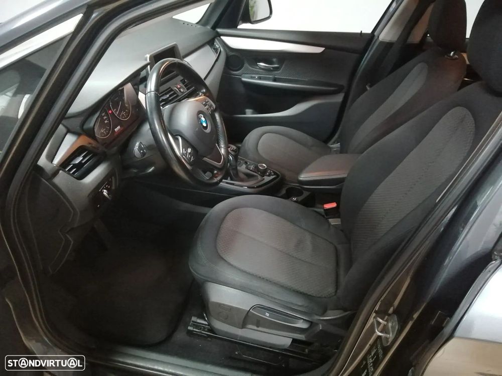 BMW 216 Active Tourer d Corporate Edition Business Edition - 16