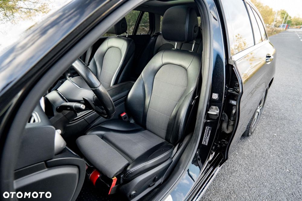 Mercedes-Benz Klasa C 200 d 9G-TRONIC - 13