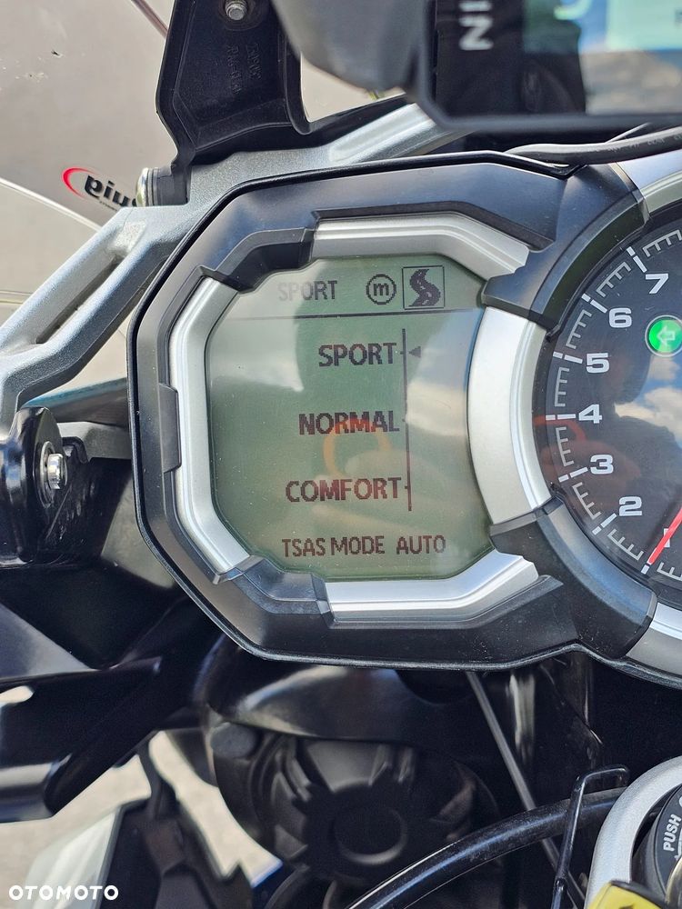 Triumph Tiger - 6