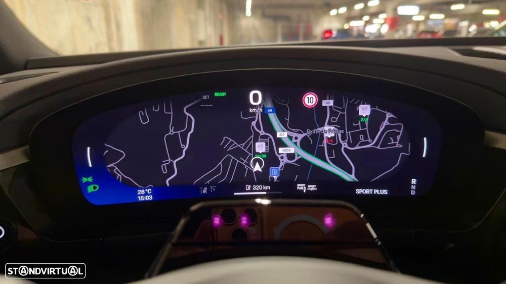 Porsche Macan Electric 4 - 20