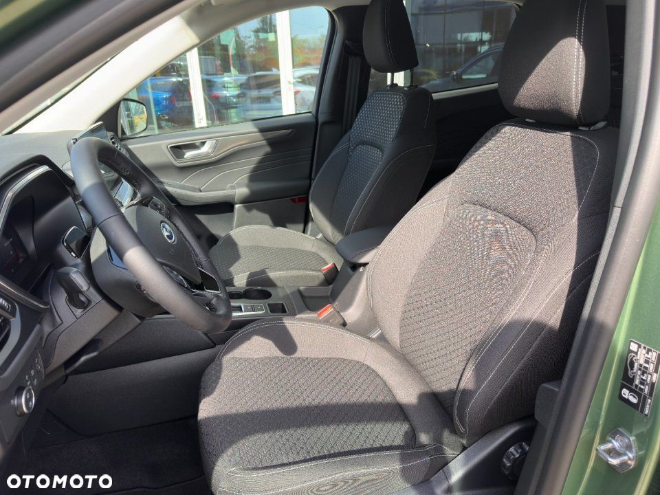 Ford Kuga - 11