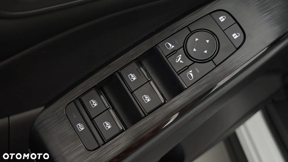 Nissan Qashqai 1.3 DIG-T MHEV N-Connecta Xtronic - 17