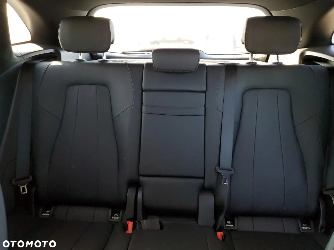 Mercedes-Benz GLA 250 4-Matic - 11