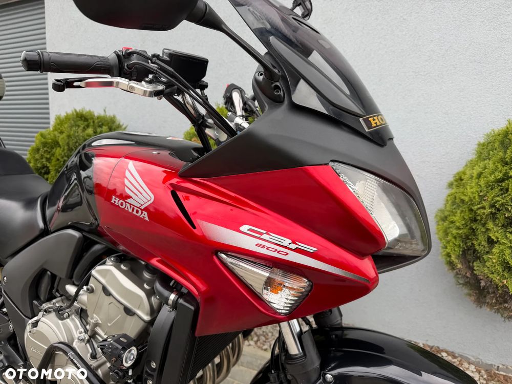 Honda CBF - 18