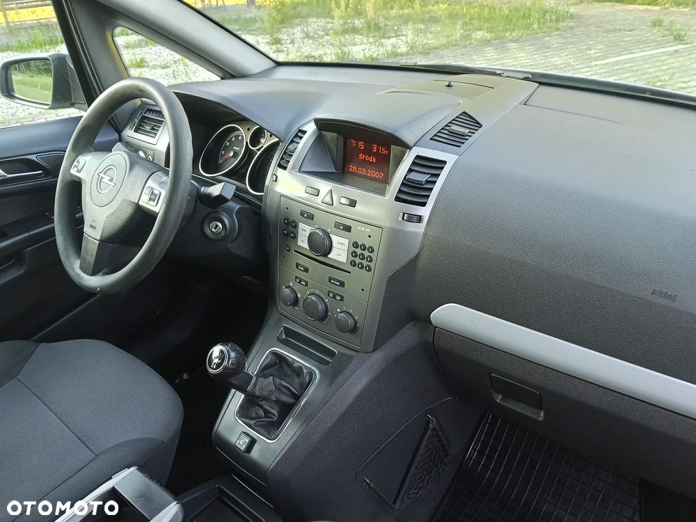 Opel Zafira 1.6 Edition - 31