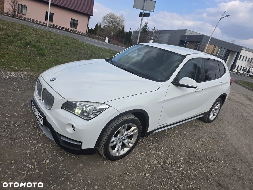BMW X1 sDrive16d xLine - 4
