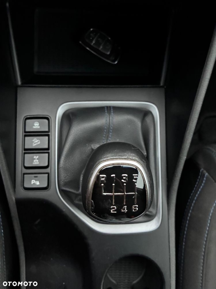 Hyundai Tucson 2.0 CRDI Comfort 4WD - 15