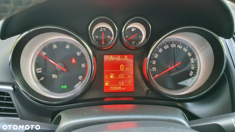 Opel Zafira - 19