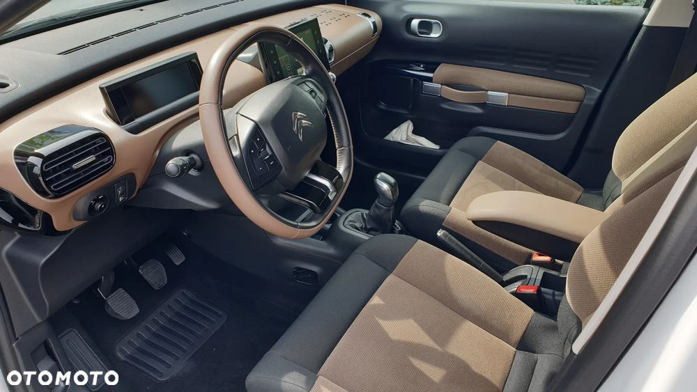 Citroën C4 Cactus - 16