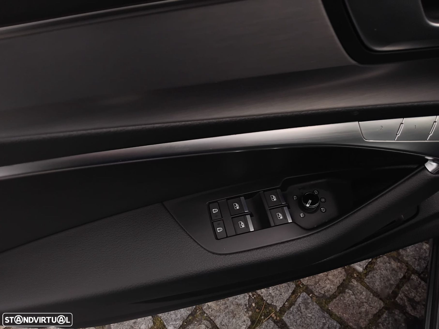 Audi A6 Avant 55 TFSIe quattro Sport S tronic - 28
