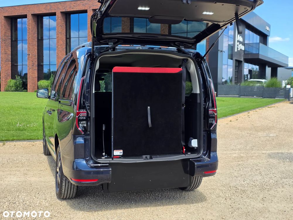 Volkswagen Caddy 1.5 TSI Style DSG - 17