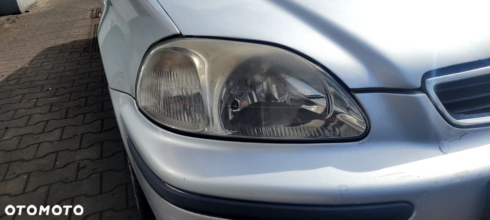 HONDA CIVIC VI PRAWA LAMPA PRZEDNIA REFLEKTOR PRAWY - 1