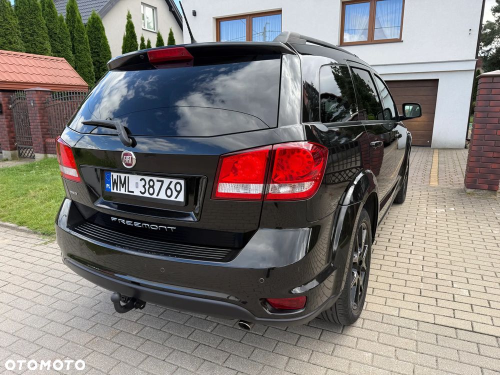 Fiat Freemont 2.0 Multijet Black Code AWD - 13