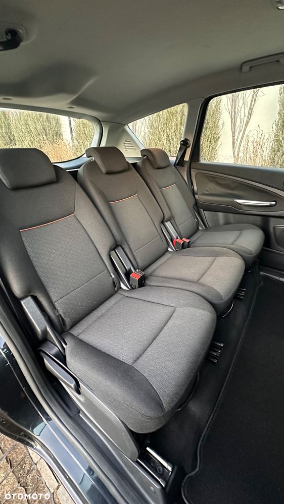 Ford S-Max 2.0 TDCi Titanium - 29