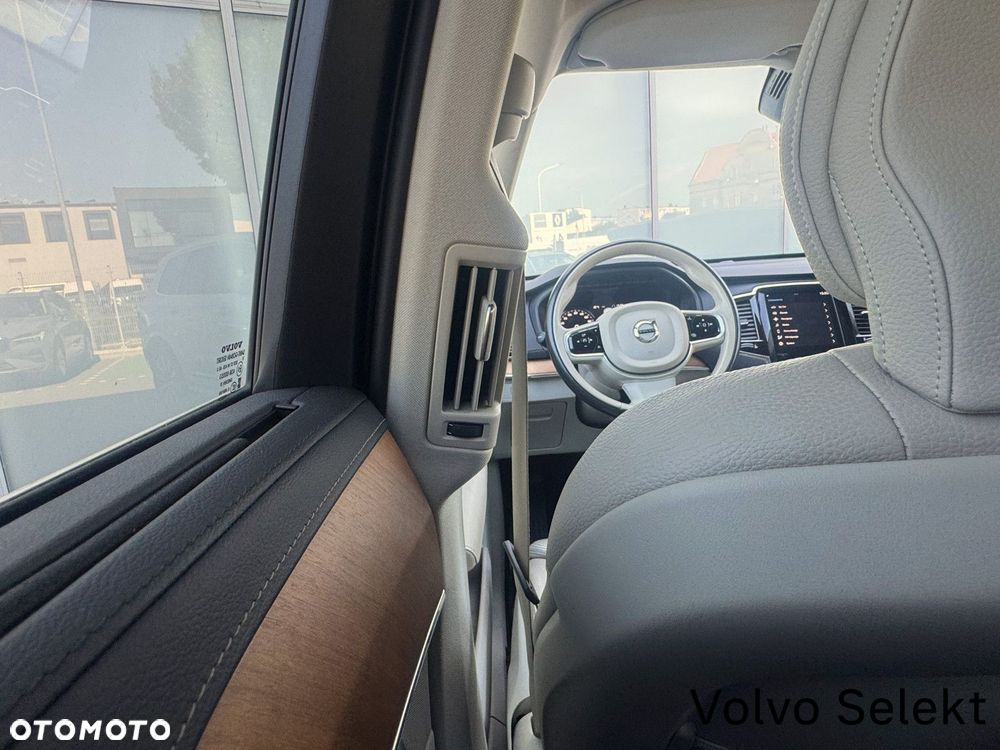 Volvo XC 90 - 37