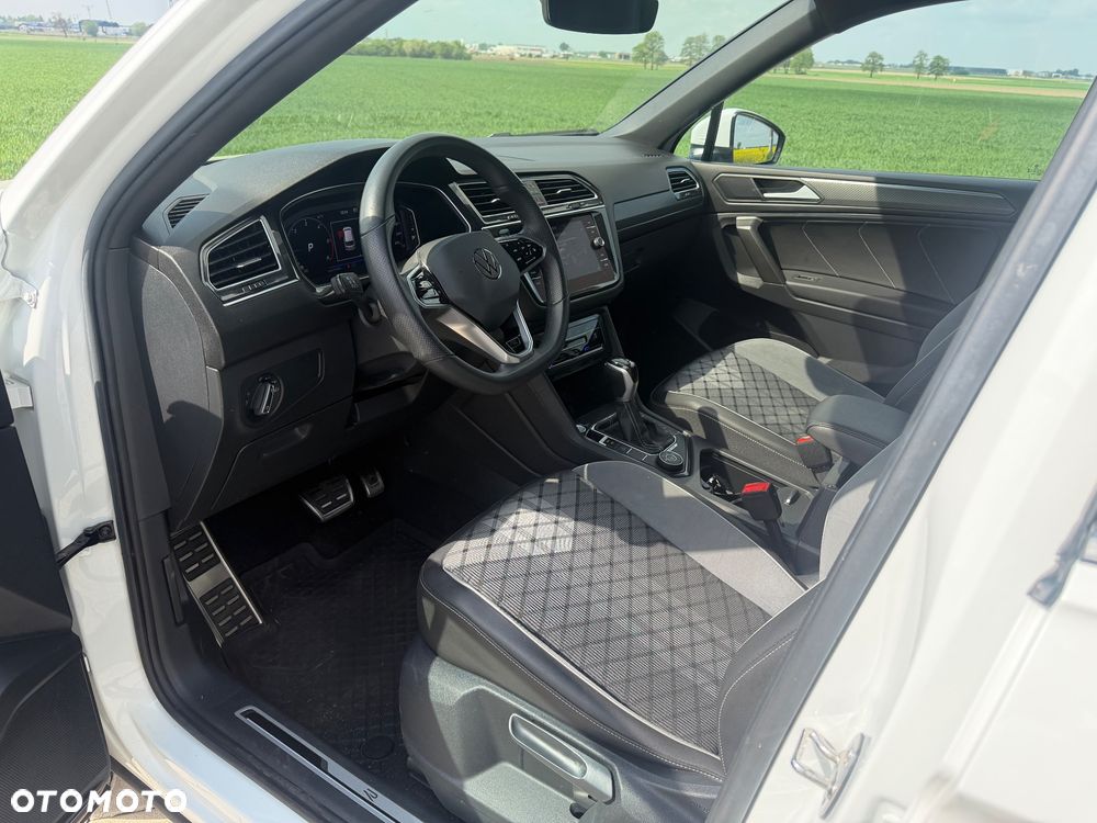 Volkswagen Tiguan Allspace 2.0 TDI SCR 4Motion DSG R-Line - 23