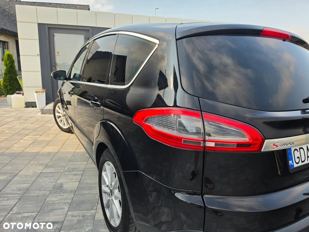 Ford S-Max 2.0 TDCi DPF Titanium - 12