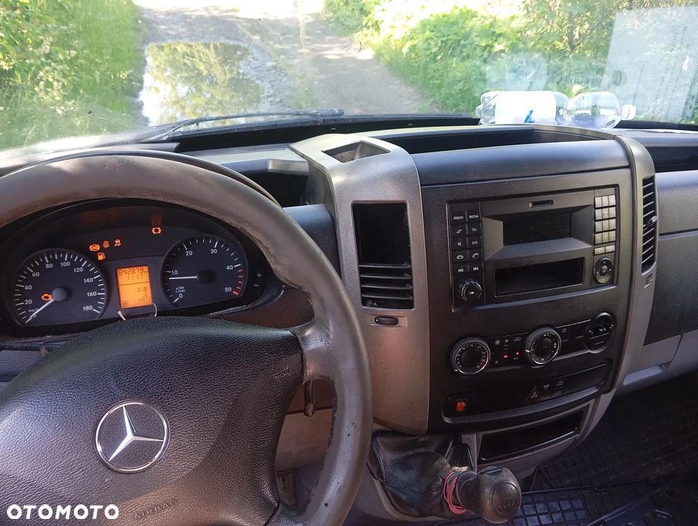 Mercedes-Benz Sprinter - 5