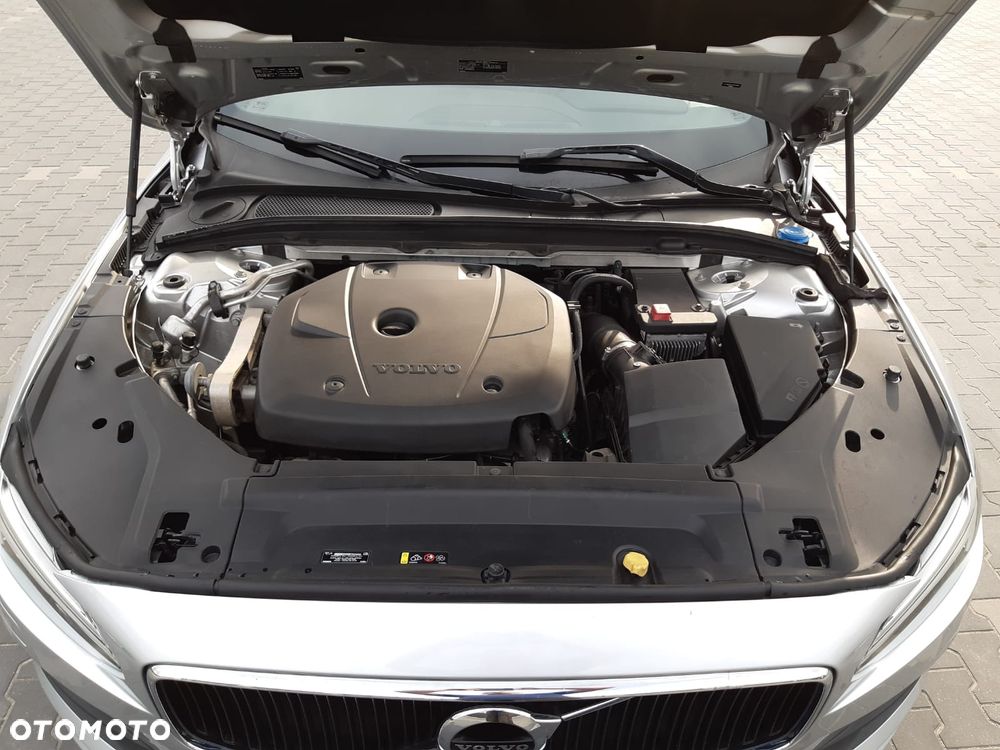 Volvo S90 T5 Geartronic Momentum Pro - 11