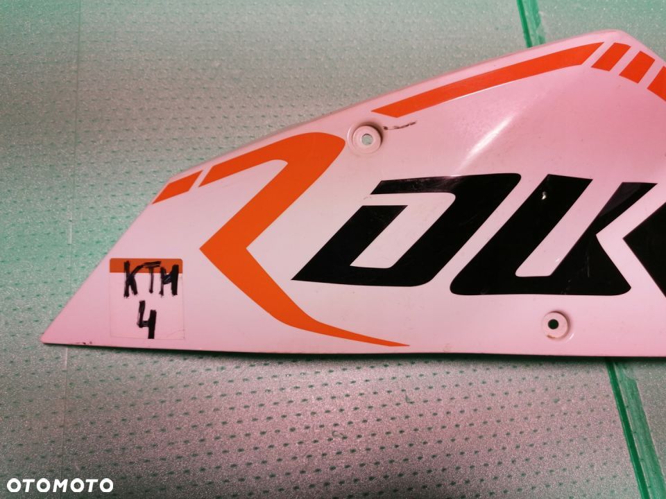 KTM 690 R owiewka boczek bok - 2
