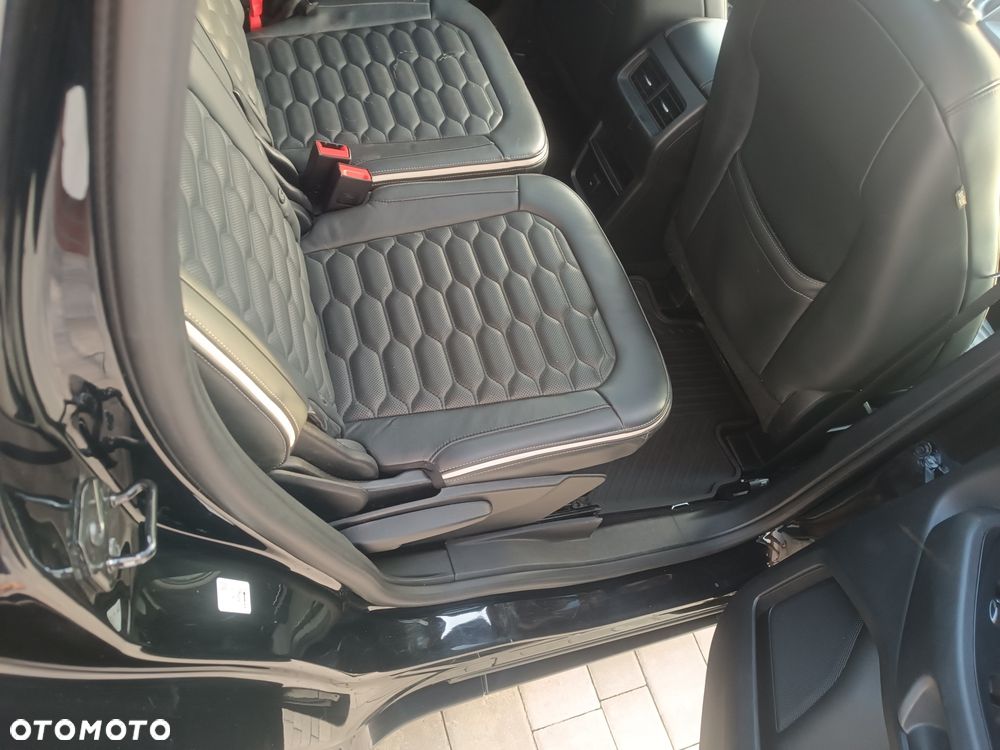 Ford S-Max - 8
