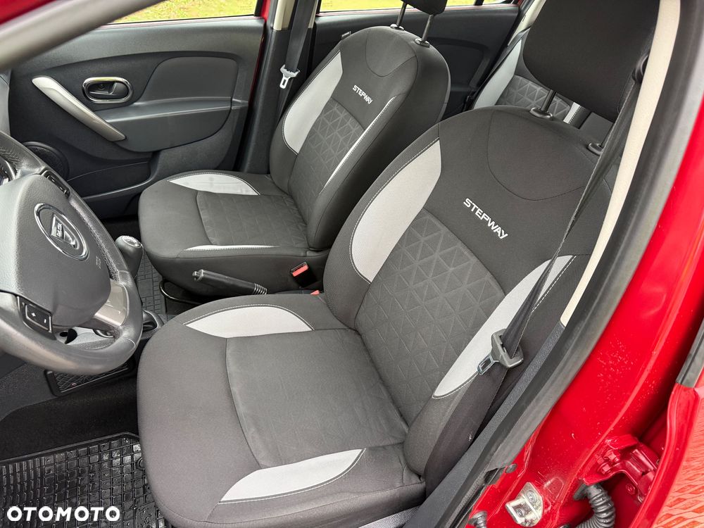 Dacia Sandero Stepway - 13