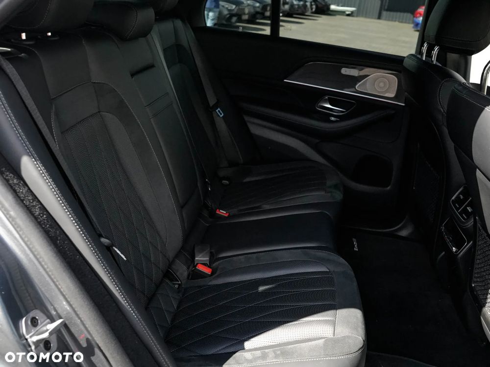 Mercedes-Benz GLE - 28