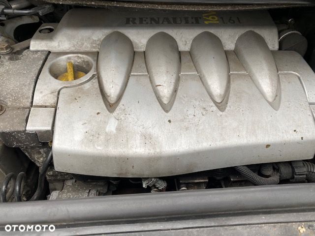Silnik 1.6 16V Scenic II Megane II kompletny - 2