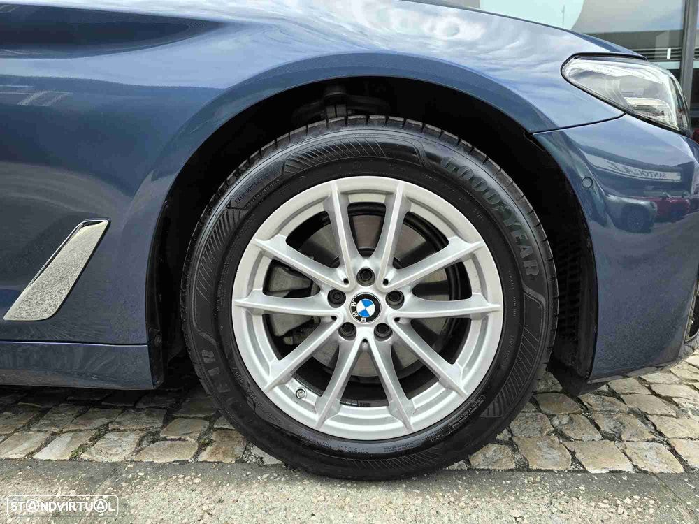 BMW 520 d Auto - 10