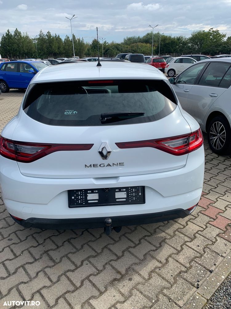 Renault Megane ENERGY TCe 130 LIMITED - 4