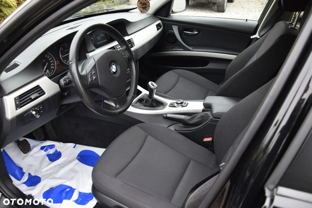BMW Seria 3 - 13