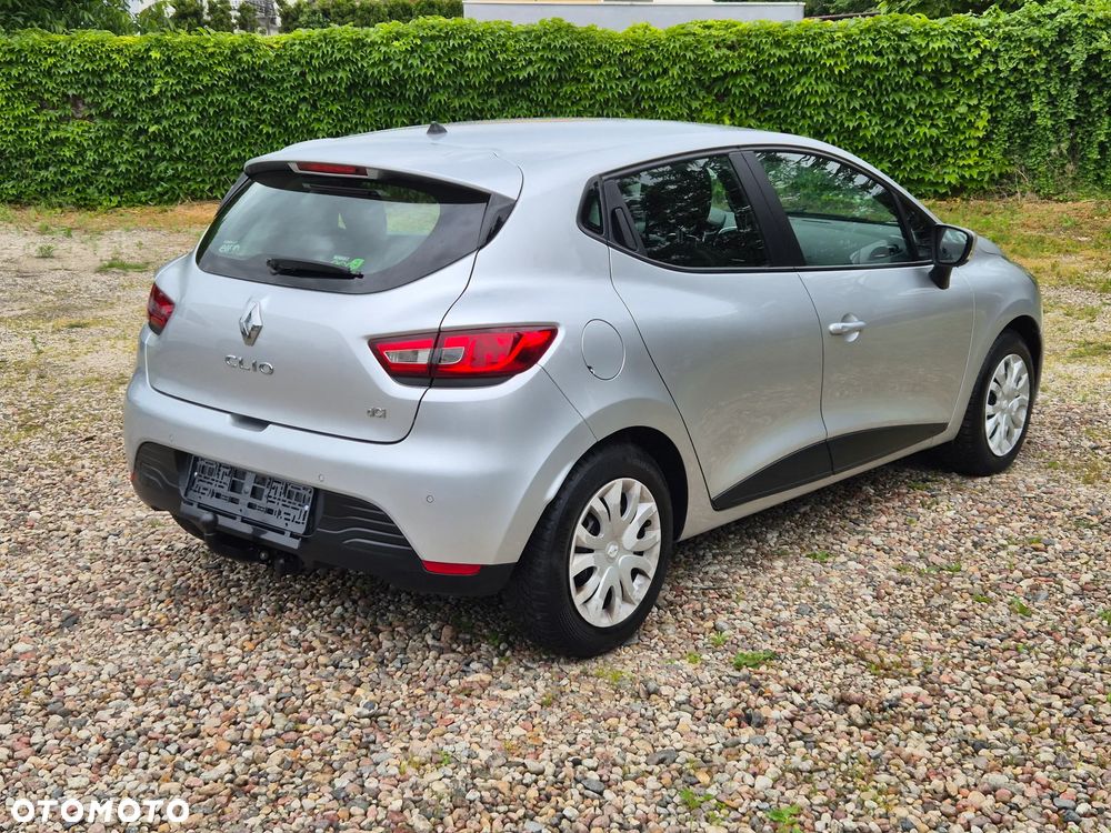 Renault Clio 1.5 dCi 75 Expression - 15