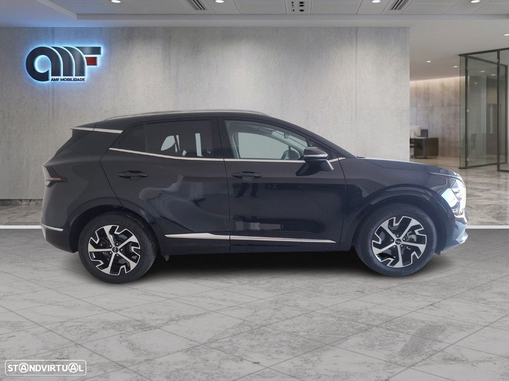 Kia Sportage 1.6 T-GDi HEV Tech - 11