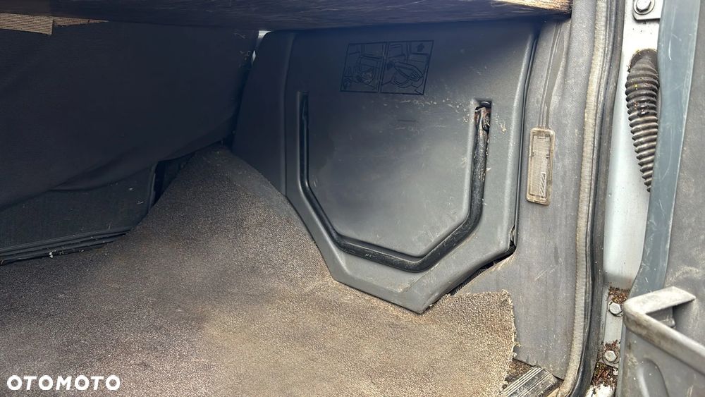 Land Rover Discovery 2.5 TDI - 9