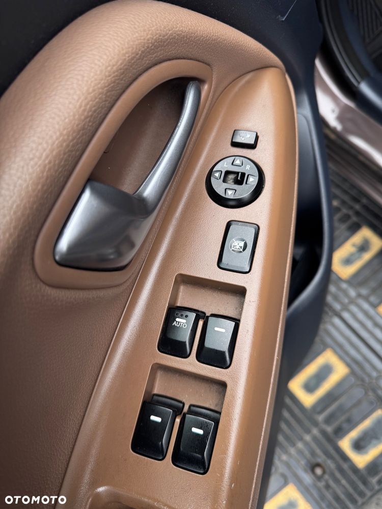 Kia Rio 1.4 Fifa World Cup Edition - 9