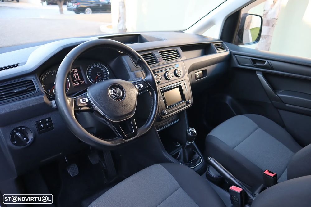 VW Caddy - 18
