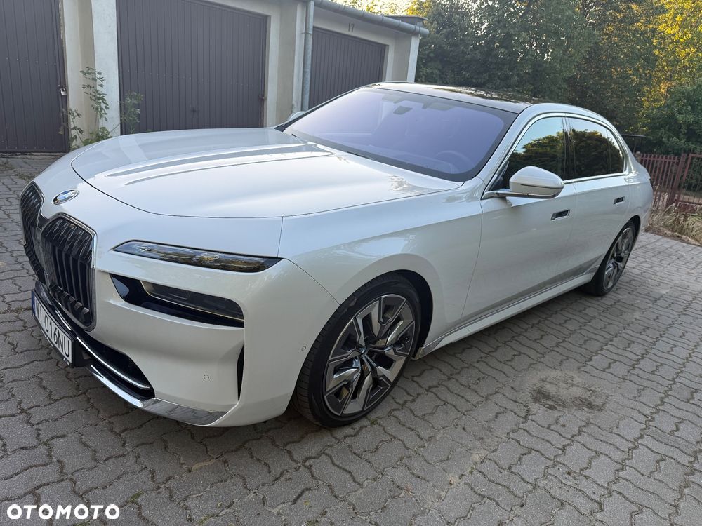 BMW Seria 7 - 1