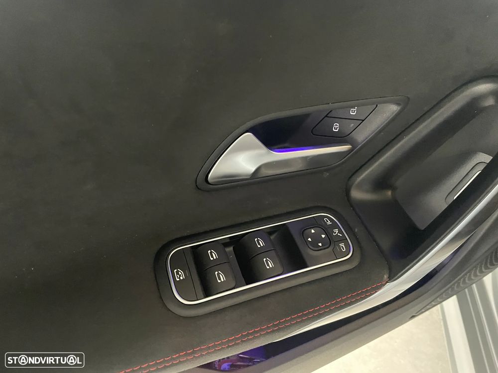 Mercedes-Benz CLA 250 e AMG Line - 20