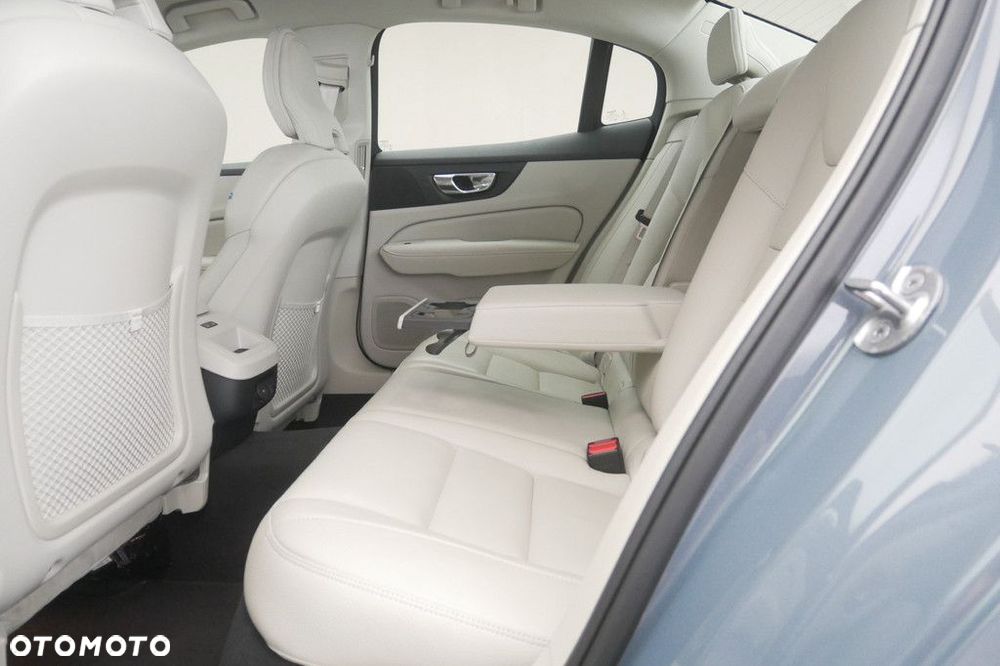 Volvo S60 - 15