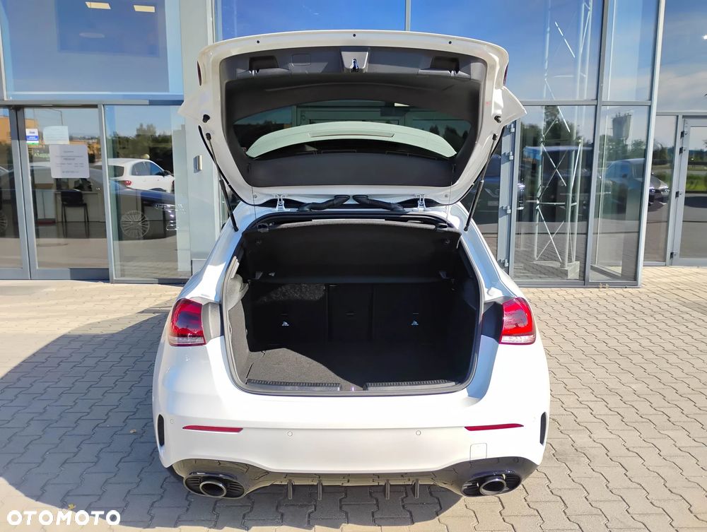 Mercedes-Benz Klasa A 35 AMG 4-Matic 7G-DCT - 14