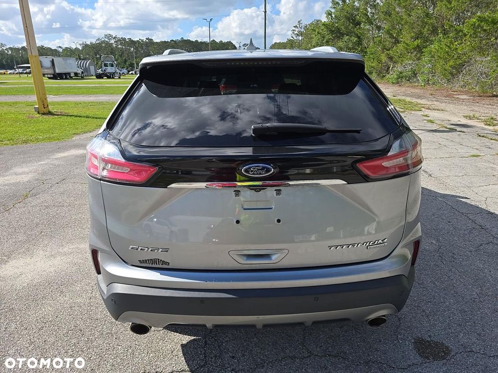 Ford Edge - 3