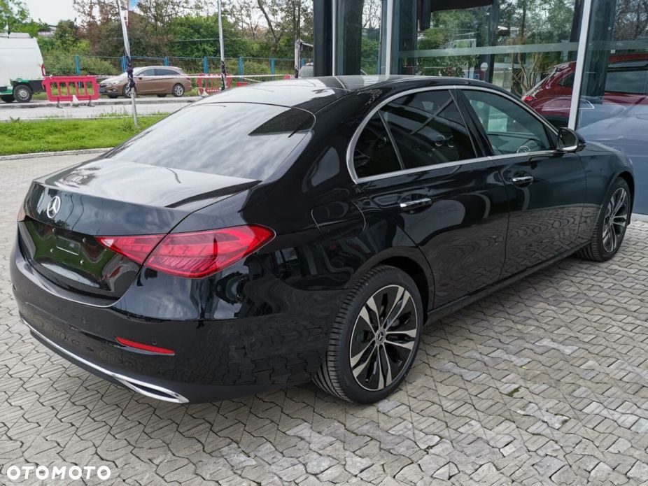 Mercedes-Benz Klasa C 200 mHEV 4-Matic Avantgarde - 5